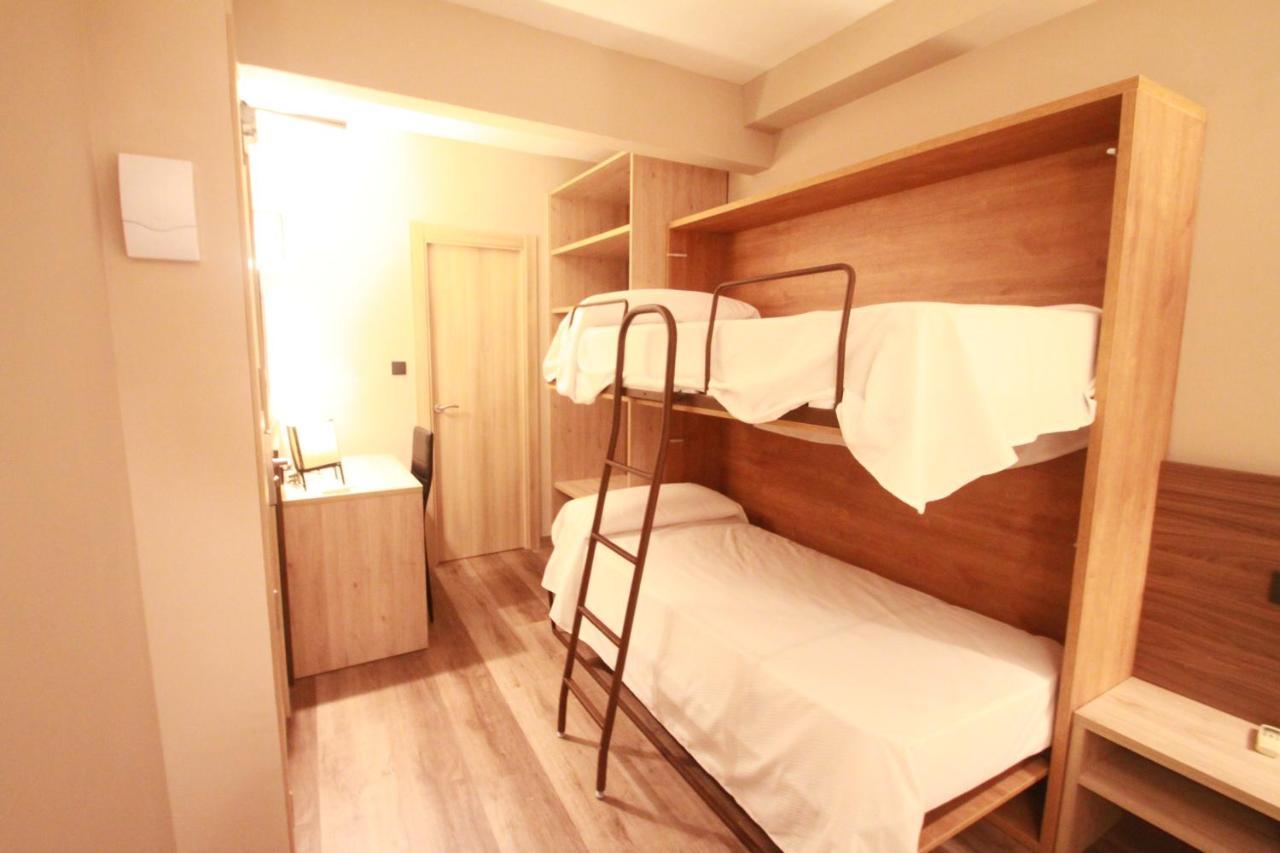 Hotel, H De L'Anton Batea Kültér fotó